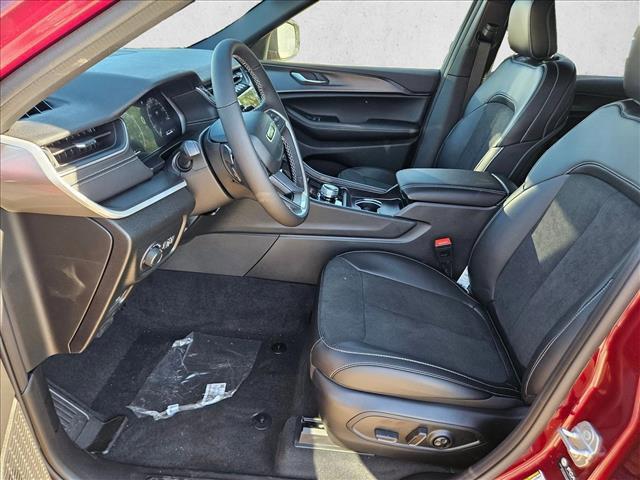 new 2025 Jeep Grand Cherokee L car, priced at $39,201
