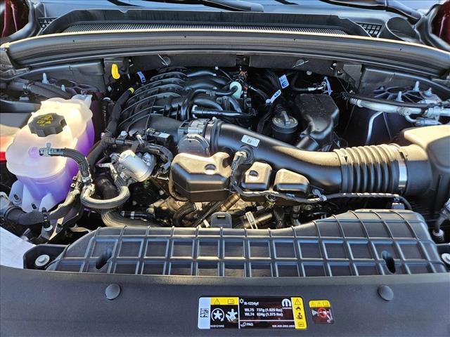 new 2025 Jeep Grand Cherokee L car, priced at $39,201