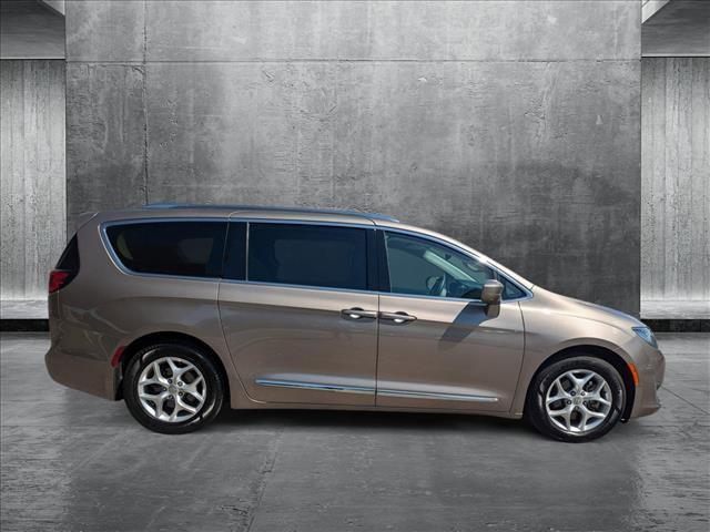 used 2018 Chrysler Pacifica car, priced at $18,852