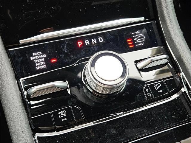 new 2025 Jeep Grand Cherokee car, priced at $47,999