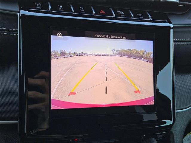 used 2025 Jeep Grand Cherokee car, priced at $31,995