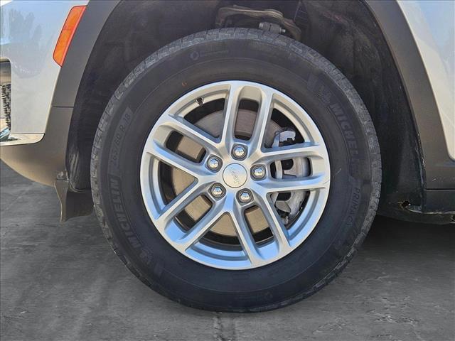 used 2023 Jeep Grand Cherokee L car, priced at $27,994