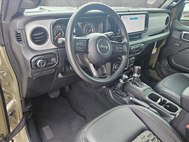 new 2025 Jeep Gladiator car, priced at $46,494