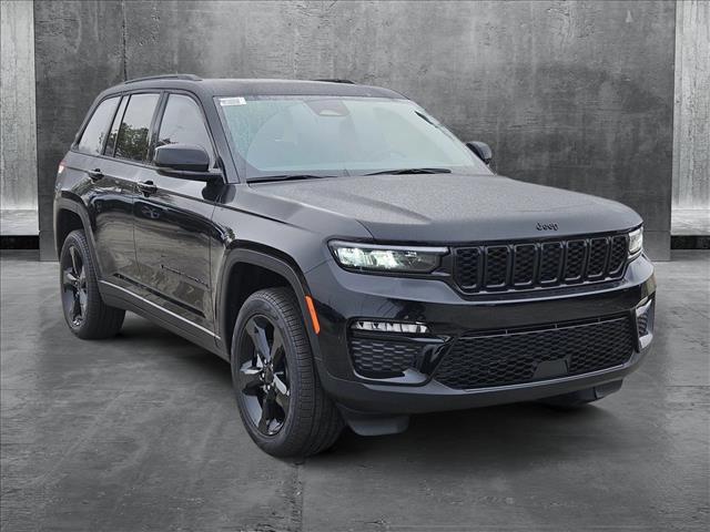 new 2025 Jeep Grand Cherokee car, priced at $41,792