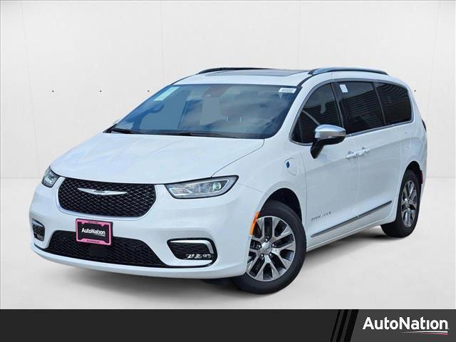 new 2025 Chrysler Pacifica car, priced at $51,991