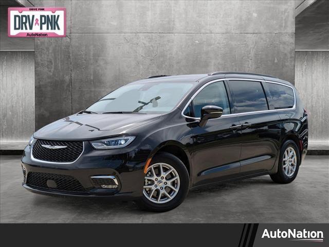 used 2022 Chrysler Pacifica car, priced at $25,992