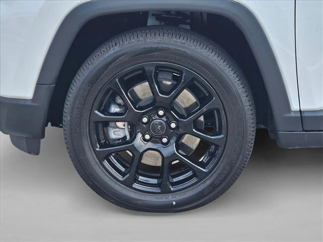 new 2025 Jeep Compass car, priced at $27,294