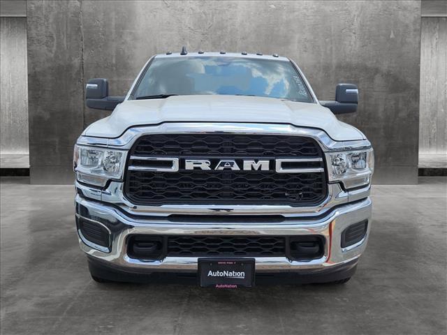 new 2025 Ram 1500 car, priced at $40,277