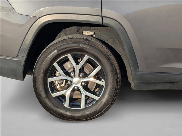 used 2024 Jeep Grand Cherokee L car, priced at $33,491