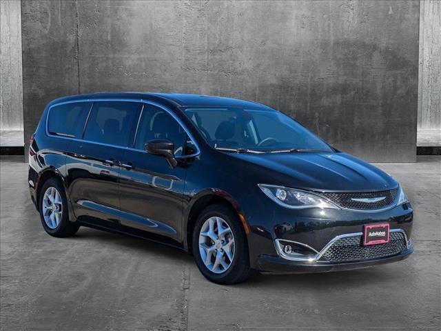 used 2018 Chrysler Pacifica car, priced at $13,852