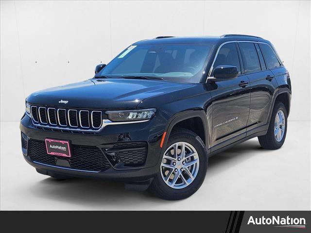 new 2025 Jeep Grand Cherokee car, priced at $32,998