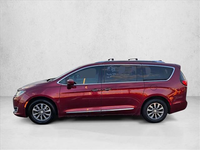 used 2020 Chrysler Pacifica car, priced at $13,724