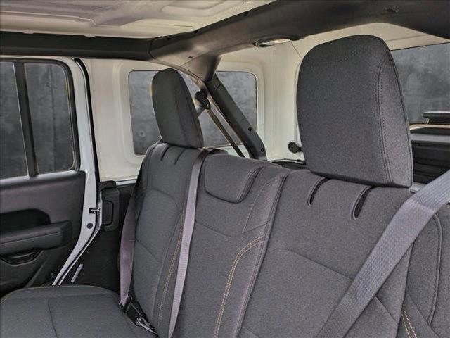 new 2025 Jeep Wrangler car, priced at $44,071