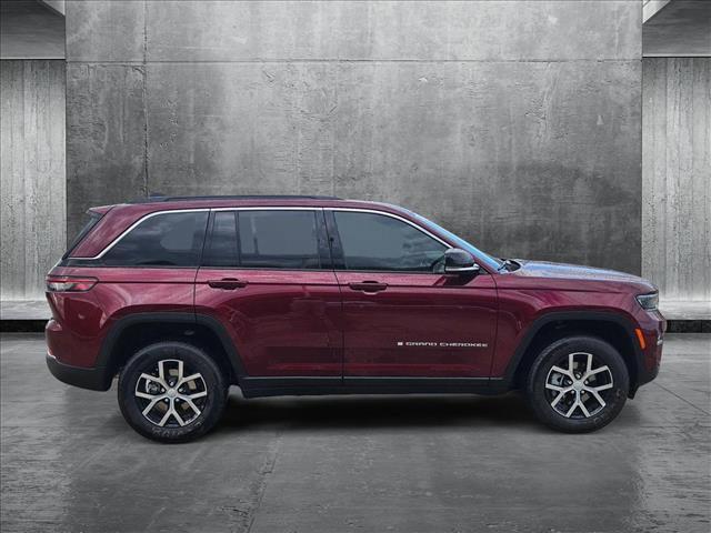 new 2025 Jeep Grand Cherokee car, priced at $39,671