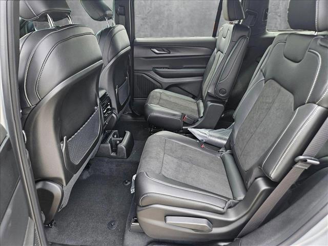 new 2025 Jeep Grand Cherokee L car, priced at $42,499