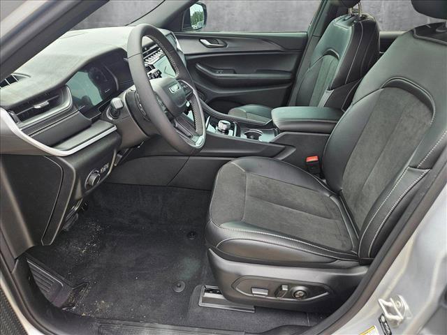 new 2025 Jeep Grand Cherokee L car, priced at $42,499