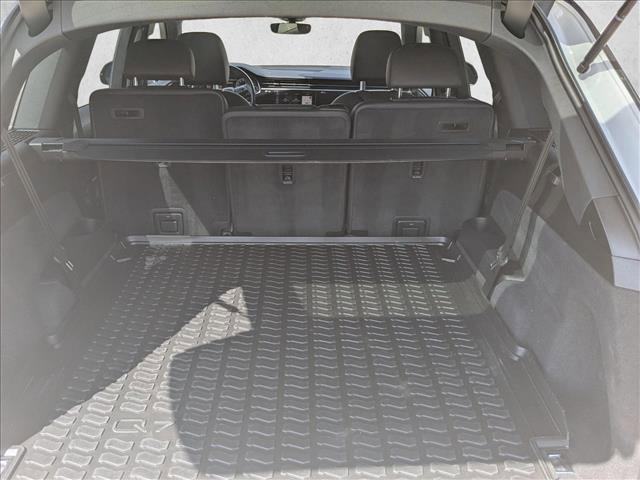 used 2021 Audi Q7 car, priced at $27,492