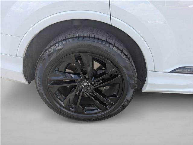 used 2021 Audi Q7 car, priced at $27,492