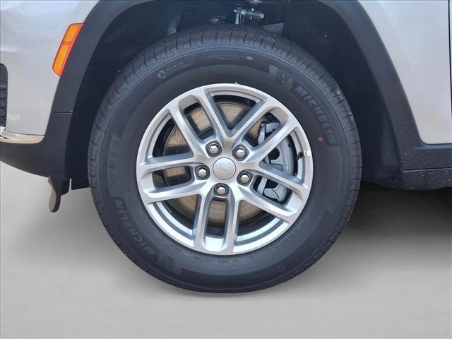new 2025 Jeep Grand Cherokee L car, priced at $35,957