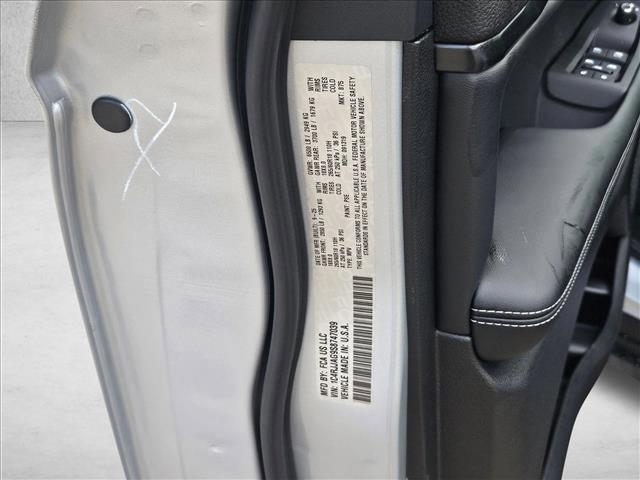 new 2025 Jeep Grand Cherokee L car, priced at $35,957