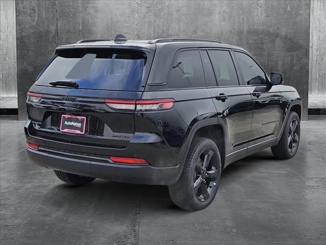 new 2025 Jeep Grand Cherokee car, priced at $41,792