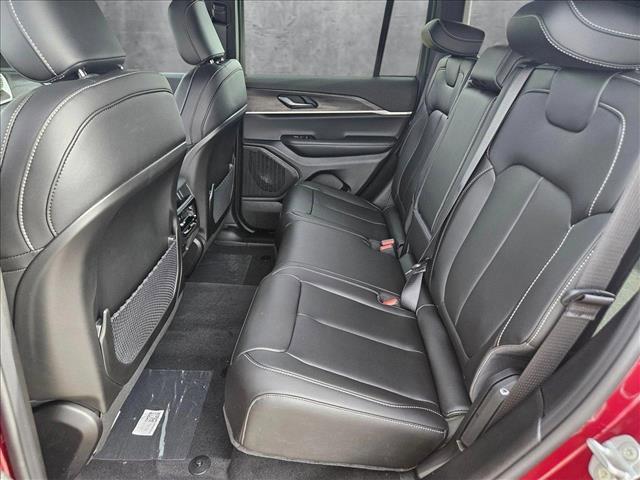 new 2025 Jeep Grand Cherokee car, priced at $43,699