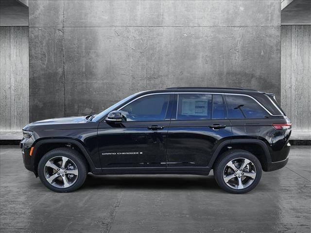 new 2025 Jeep Grand Cherokee car, priced at $48,558