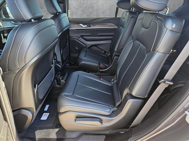 new 2025 Jeep Grand Cherokee L car, priced at $44,999