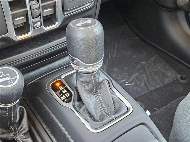 new 2025 Jeep Wrangler car, priced at $39,180