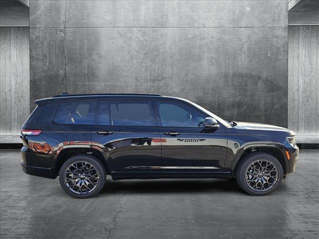 new 2025 Jeep Grand Cherokee L car, priced at $56,652