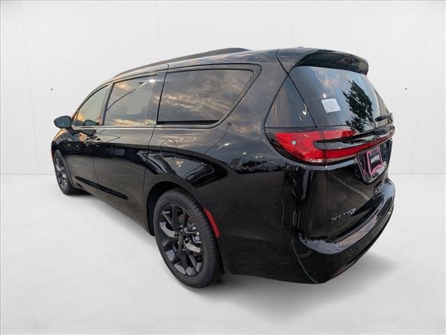 new 2025 Chrysler Pacifica car, priced at $47,241