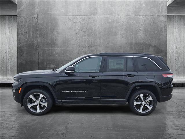 new 2024 Jeep Grand Cherokee car, priced at $48,353