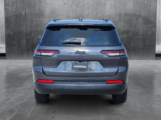 new 2025 Jeep Grand Cherokee L car, priced at $40,076