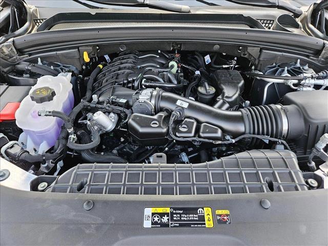 new 2025 Jeep Grand Cherokee L car, priced at $40,076
