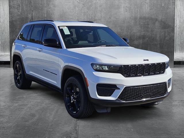 new 2025 Jeep Grand Cherokee car, priced at $43,080