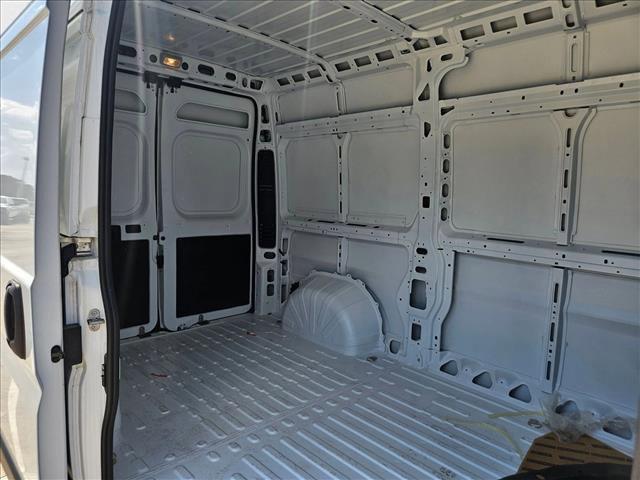 new 2024 Ram ProMaster 2500 car, priced at $38,241
