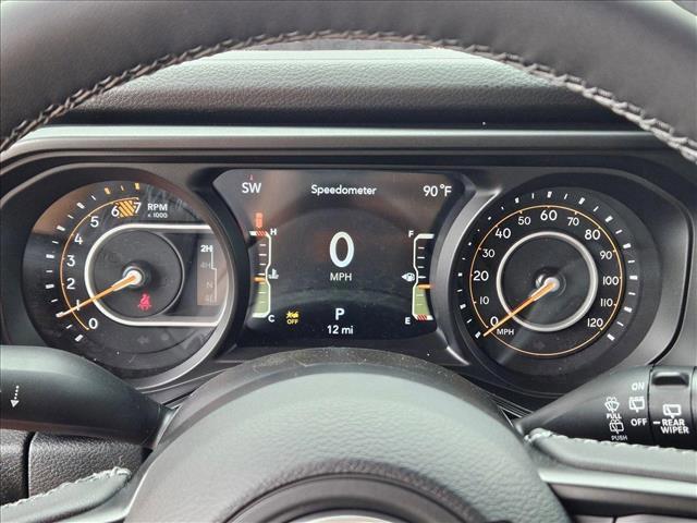 new 2025 Jeep Wrangler car, priced at $46,899