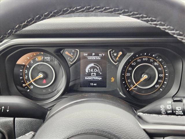new 2025 Jeep Wrangler car, priced at $46,696