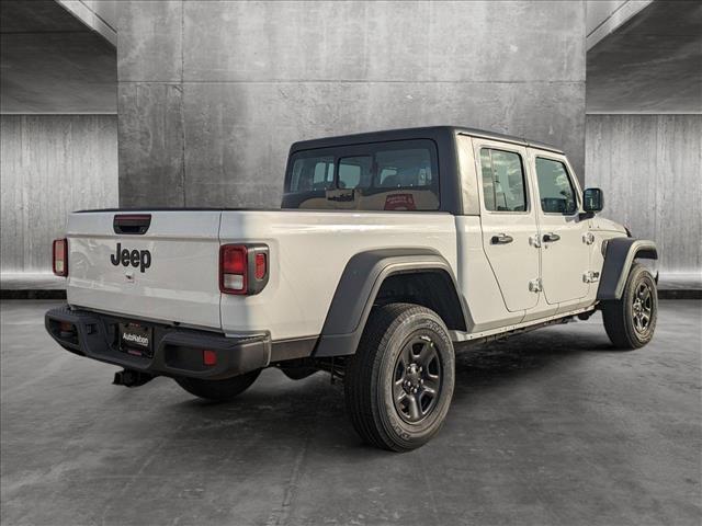 new 2024 Jeep Gladiator car, priced at $33,403