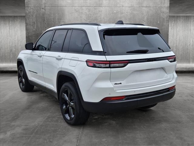 new 2024 Jeep Grand Cherokee car, priced at $40,747