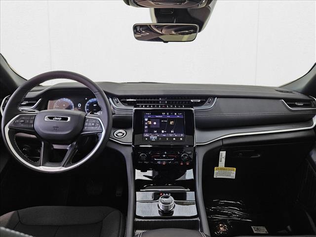 new 2025 Jeep Grand Cherokee car, priced at $36,447