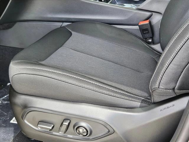new 2025 Jeep Grand Cherokee car, priced at $36,447