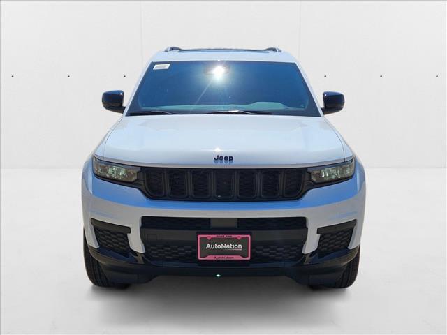 new 2025 Jeep Grand Cherokee L car, priced at $39,699