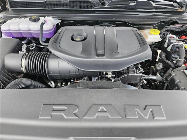 new 2025 Ram 1500 car, priced at $44,584