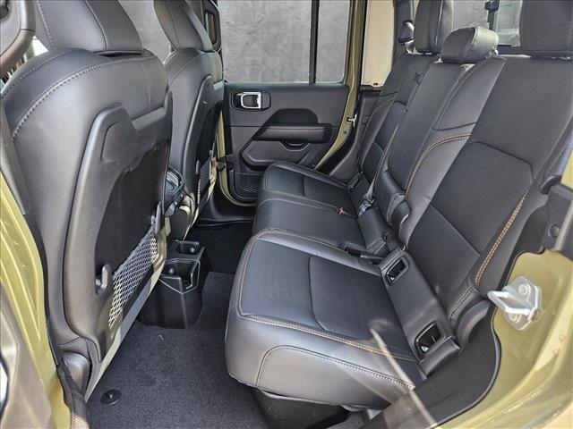 new 2025 Jeep Gladiator car, priced at $41,991