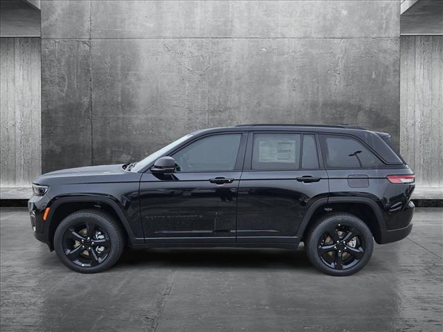 new 2025 Jeep Grand Cherokee car, priced at $41,792