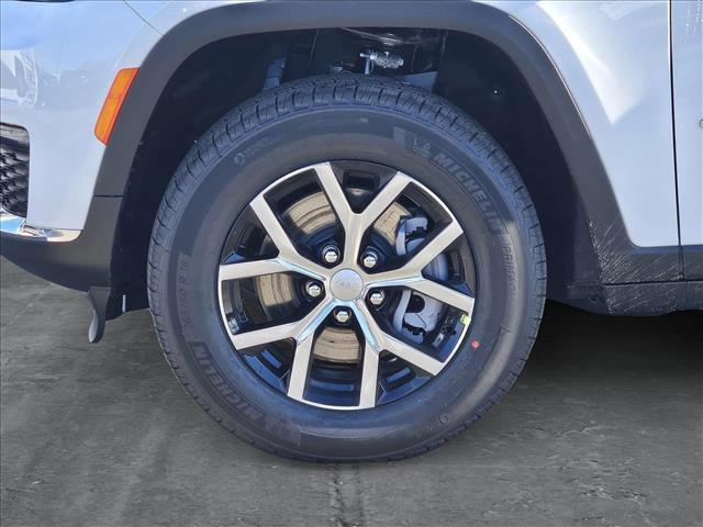 new 2025 Jeep Grand Cherokee L car, priced at $41,853