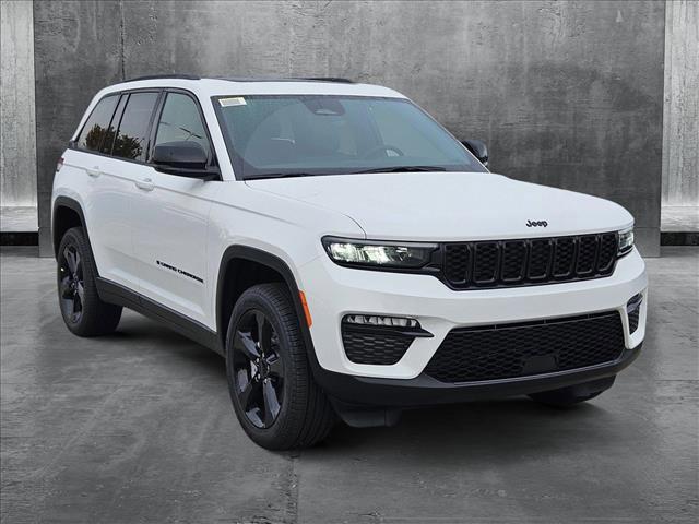 new 2025 Jeep Grand Cherokee car, priced at $41,256