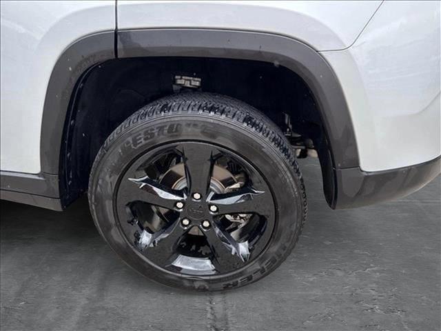 used 2023 Jeep Grand Cherokee car, priced at $33,846