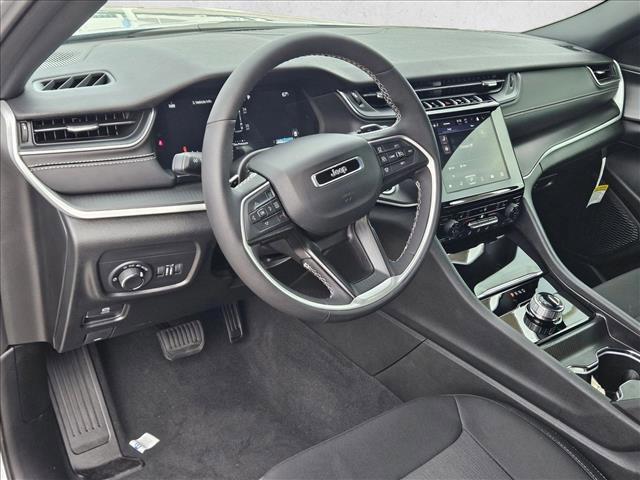 new 2025 Jeep Grand Cherokee L car, priced at $36,277